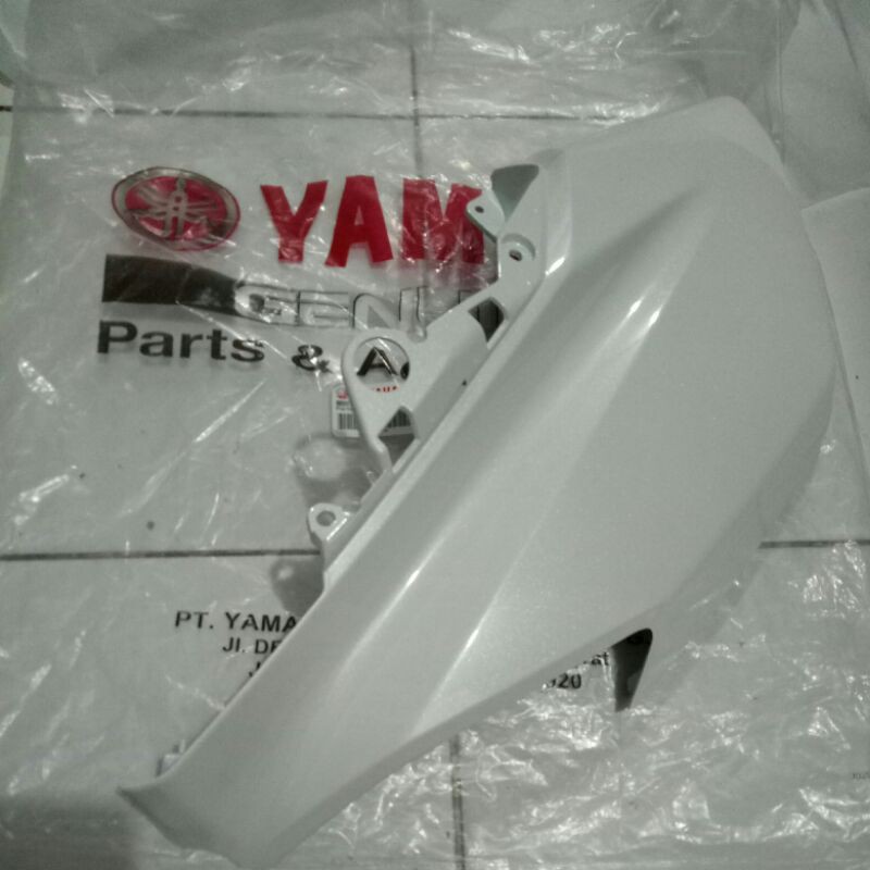Body cowling Kanan 2DP f8377 p1 NMAX dek sayap depan kanan ori yamaha