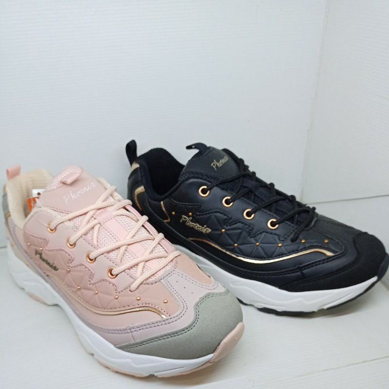 Sepatu Sneakers Wanita Model Terbaru Dari PHOENIX BRITNEY