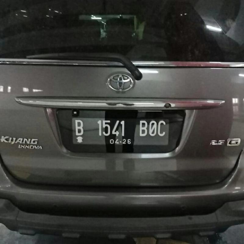PLAT Frame akrilik untuk plat nomor / frame cover mika mobil