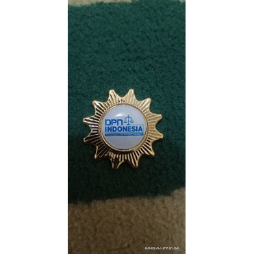 pin dewan pengacara nasional advokat