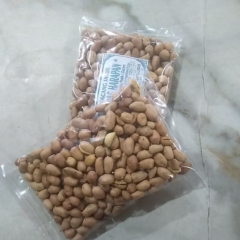 

kacang jaruk (asin)
