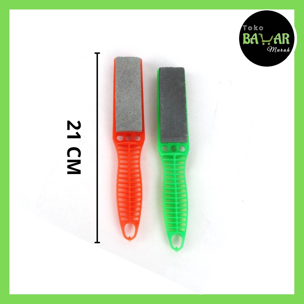 BATU ASAH PISAU / BATU PENGASAH PISAU / PENGASAHAN PISAU / BATU PENGASAH PISAU DENGAN GAGANG