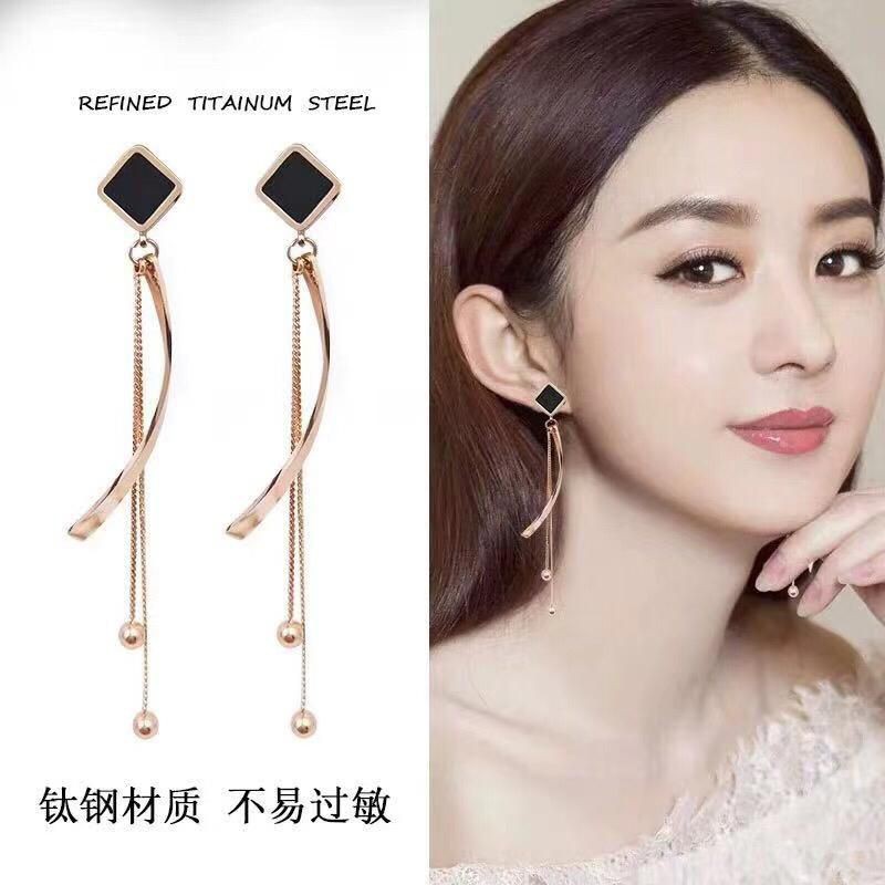 anting titanium impor anti karat/anting panjang titanium impor