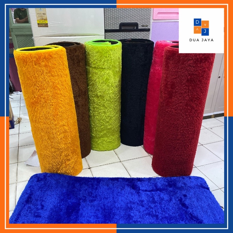 Karpet Lantai Bulu / Karpet Bulu Polos / Karpet Lantai / Tikar Bulu
