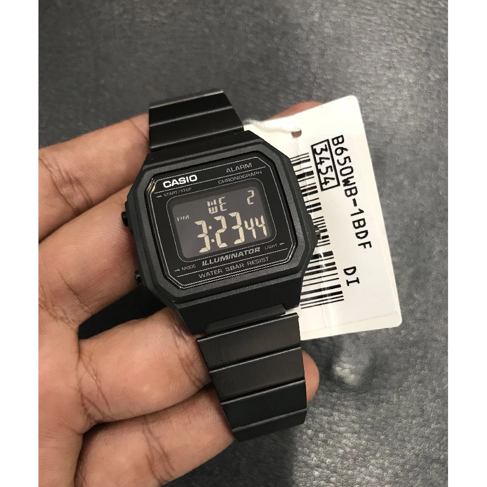 Casio Original B650WB-1B / B-650WB-1B Jam Tangan Pria Stainless Hitam