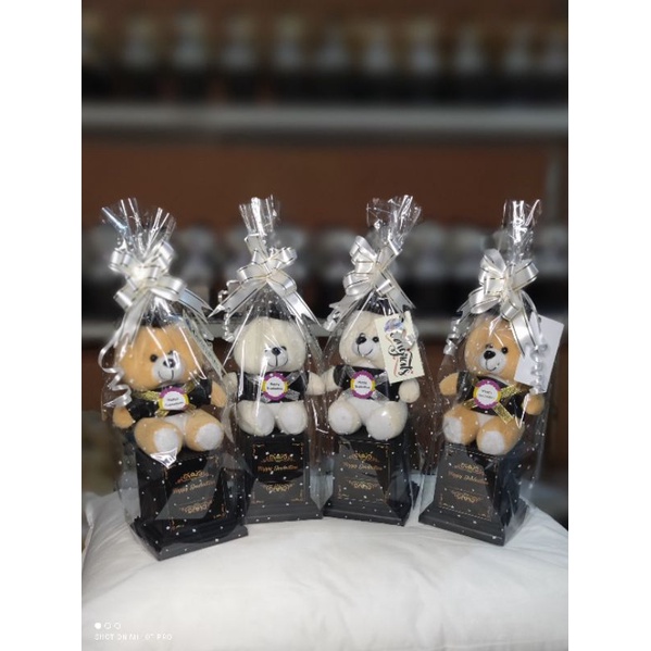 PIALA BONEKA/ TROPHY WISUDA/HADIAH WISUDA/Piala boneka/ BONEKA MURAH/ BONEKA WISUDA