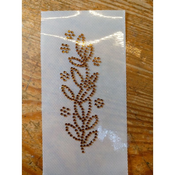 Logo Pet Hijab Hotfix Leaf