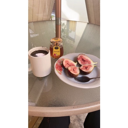 

buah tin fresh / 250 grm