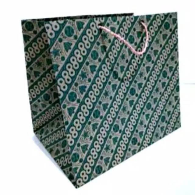 

Paper bag tas kertas R7 (18x14x20)(0114)