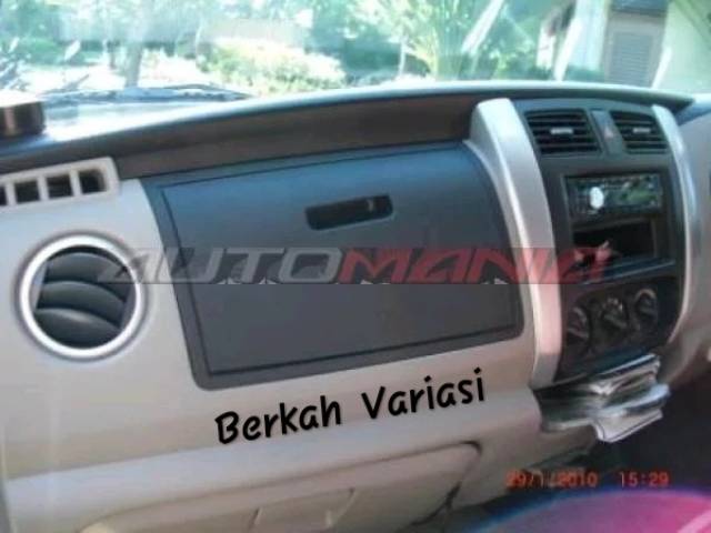 GLOVE BOX APV LACI APV BAGIAN ATAS