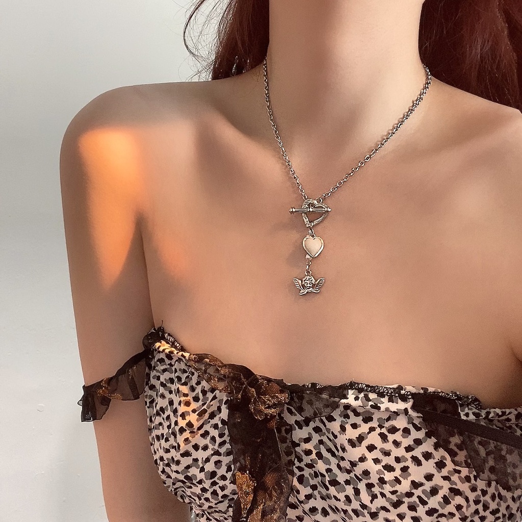 Kalung Rantai Dengan Liontin Hati Cupid Hollow Hias Mutiara Untuk Wanita