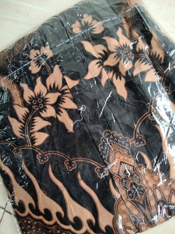 Kemeja Batik Pria Lengan Panjang Size M L Xl Xxl Bswart New Arrival