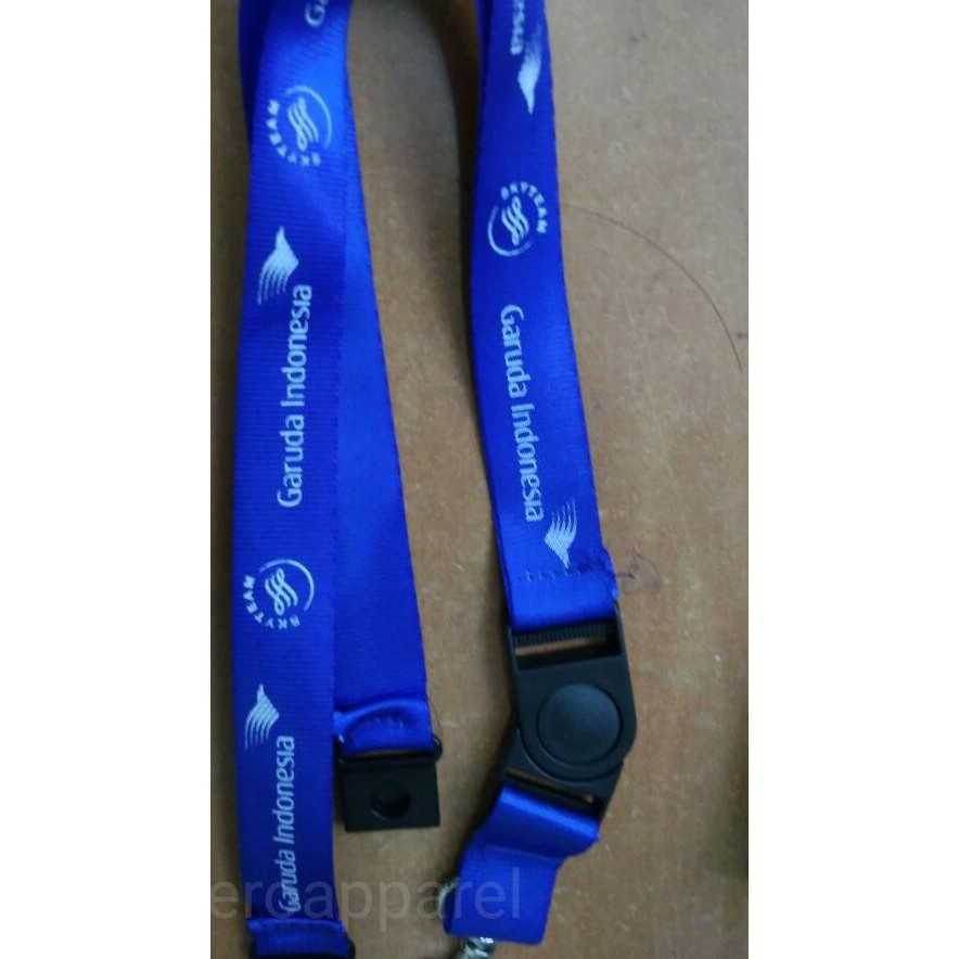 

Tali Gantungan Lanyard ID Card sablon Garuda Indonesia Sky Team