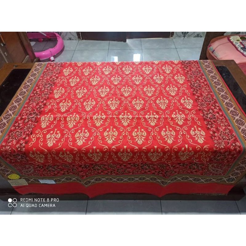 SORBAN KASHMIRI WARNA MERAH MOTIF LANGKA