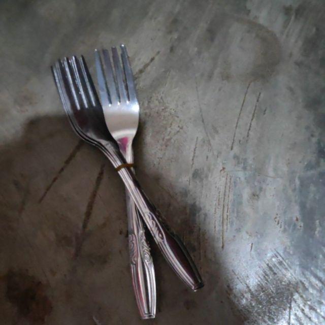 Garpu Makan Stainles 1 Lusin