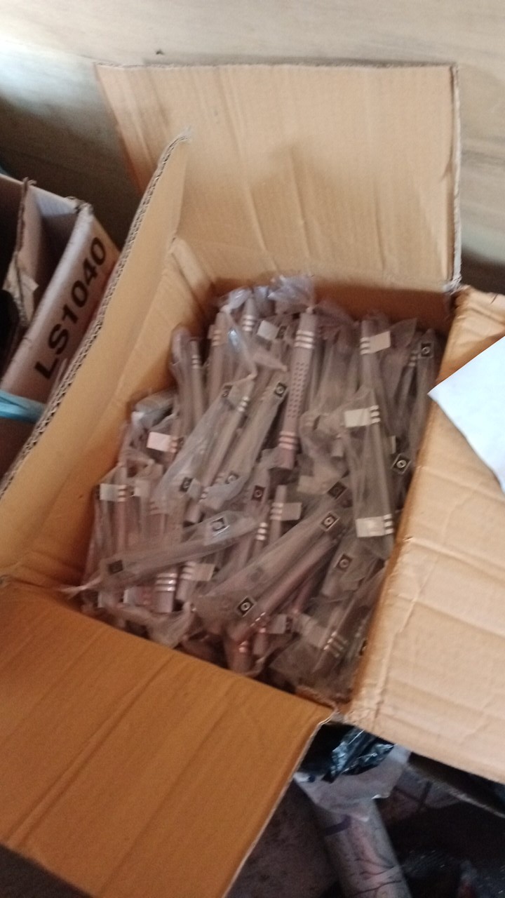 Handle Lemari Pegangan Plastik Bintik Chrome 96 160 Bukan Aluminium Huben 211