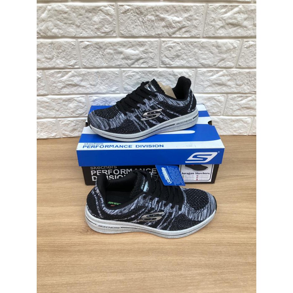 Sepatu Sketcher Skechers Smeeton 2.0