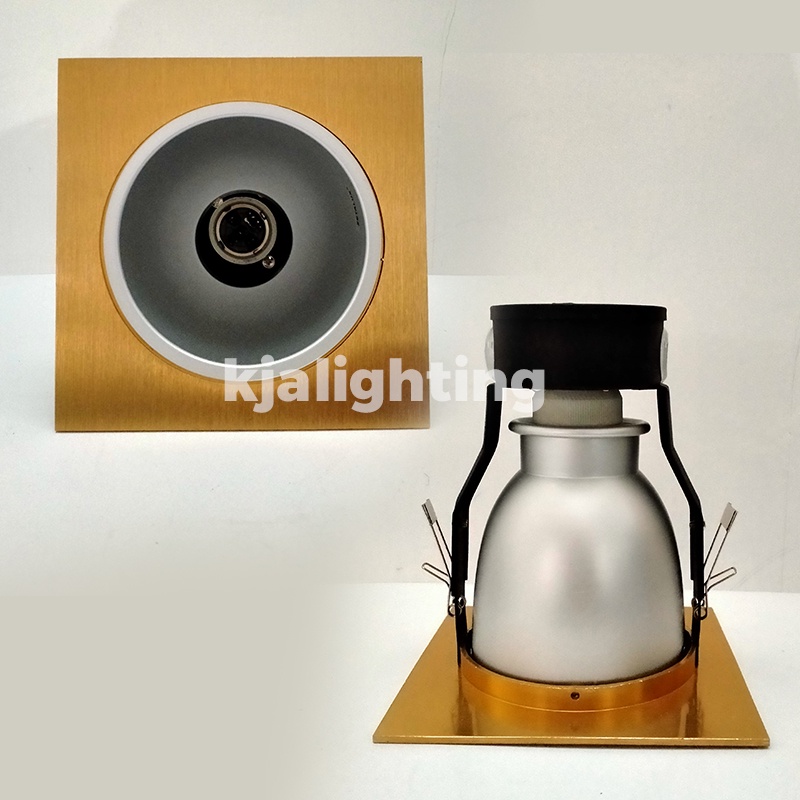 DOWNLIGHT IB INBOW 4IN 4 INCH GOLD PERSEGI DL80