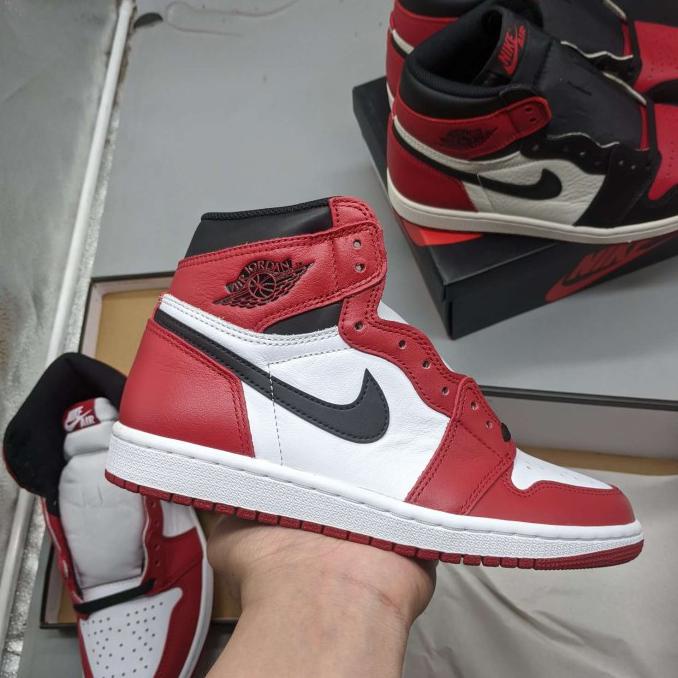 algifaruu - Nike Jordan 1 High Chicago 2015 PK God