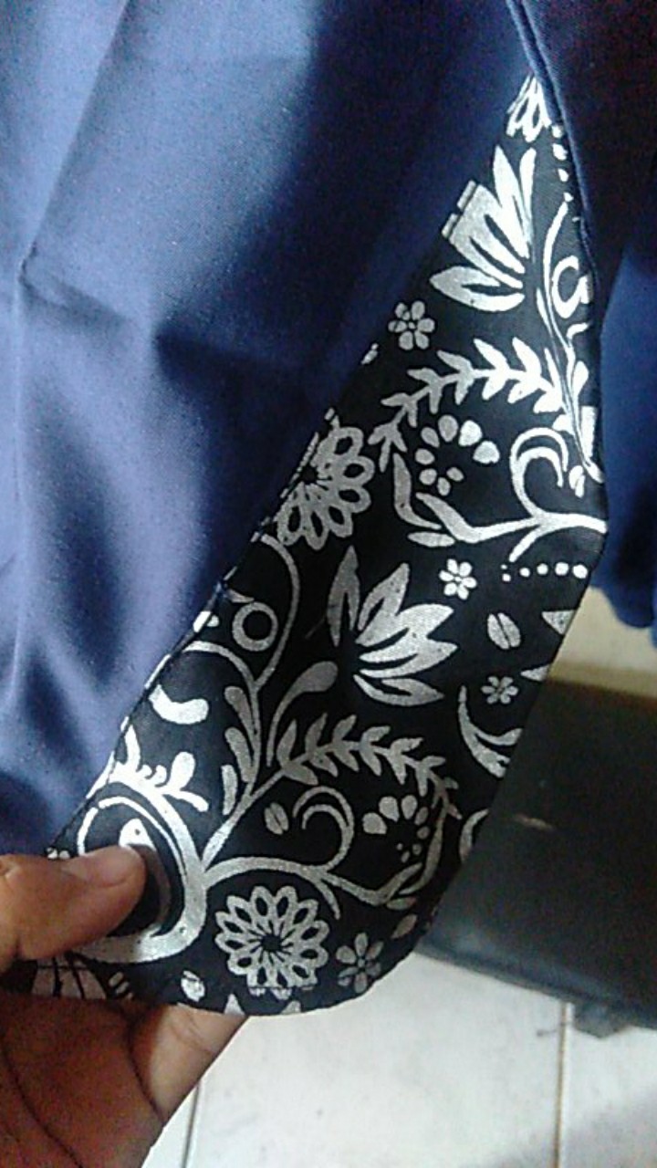 Kemeja Batik Lengan Pendek Slimfit Motif Terbaru Casual Pria Kemeja Batik Pria Kombinasi