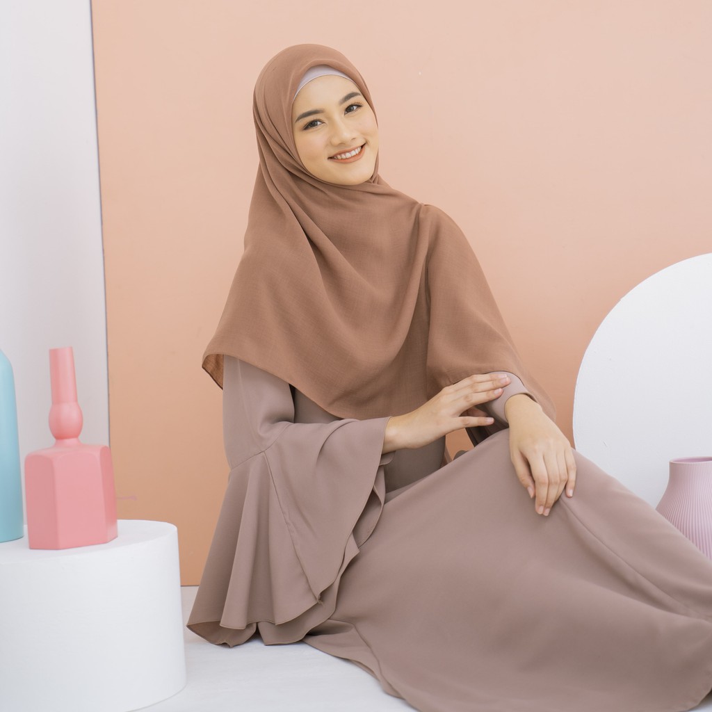 Lozy Hijab - [Defect] Mima Square Syari ( Hijab Segiempat Voal )-Brown Sugar