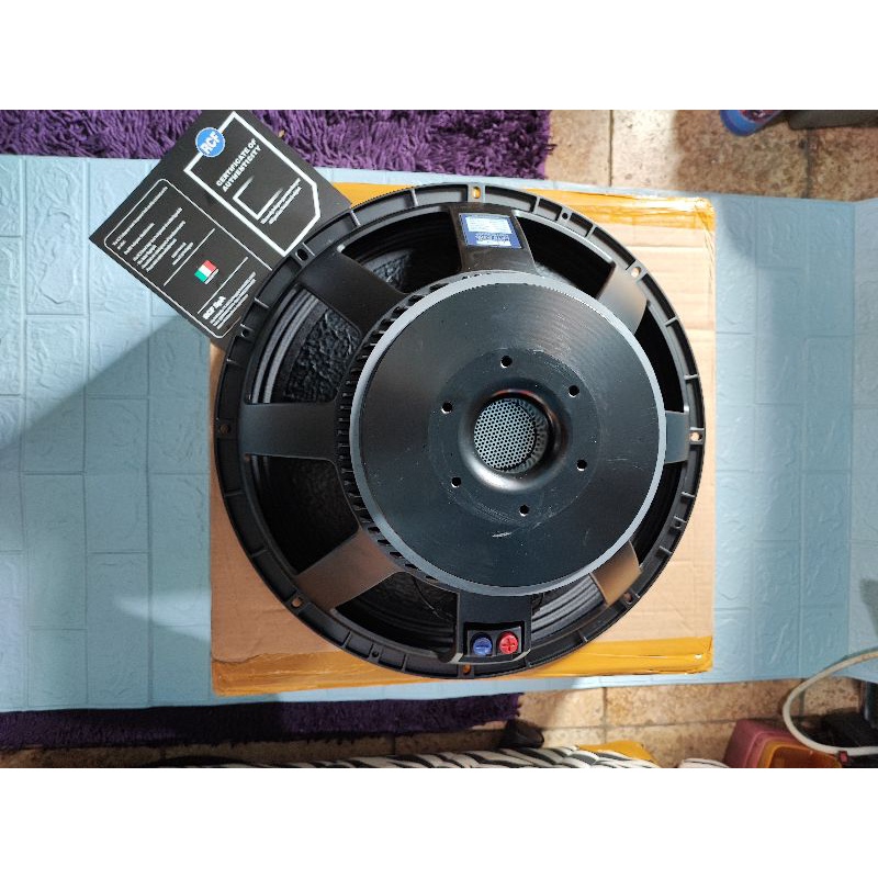 Speaker Component RCF LF18P400 LF 18 P400 LF 18P400 Grade A 18 inch 18 inchi Sub Low 1000-2000 Watt 
