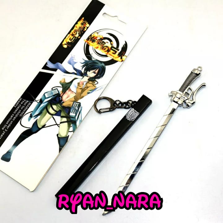 Action Mini Figure Gantungan Kunci Pedang Anime Attack On Titan Levi Eren Mikasa Ryan Nara
