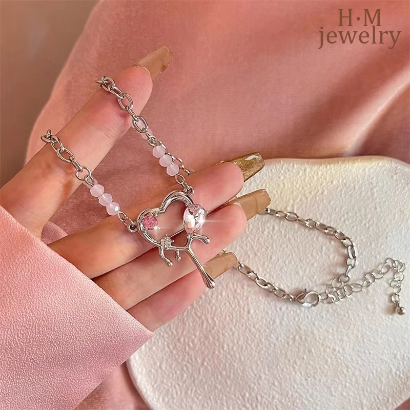 Kalung Rantai Dengan Liontin Kristal Bentuk Hati Warna Pink Untuk Wanita