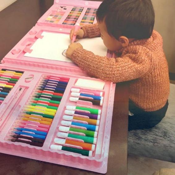 

Hot Sale OKK VIRAL Crayon Set 208pcs / Krayon Mewarnai Anak 208pcs / Pensil Warna Set 208pcs Crayon 208 PCS Set Pensil Warna Pastel Pensil Minyak warna untuk Melukis dan mewarnai ..