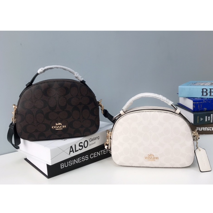 Coach sling bag / Tas Wanita