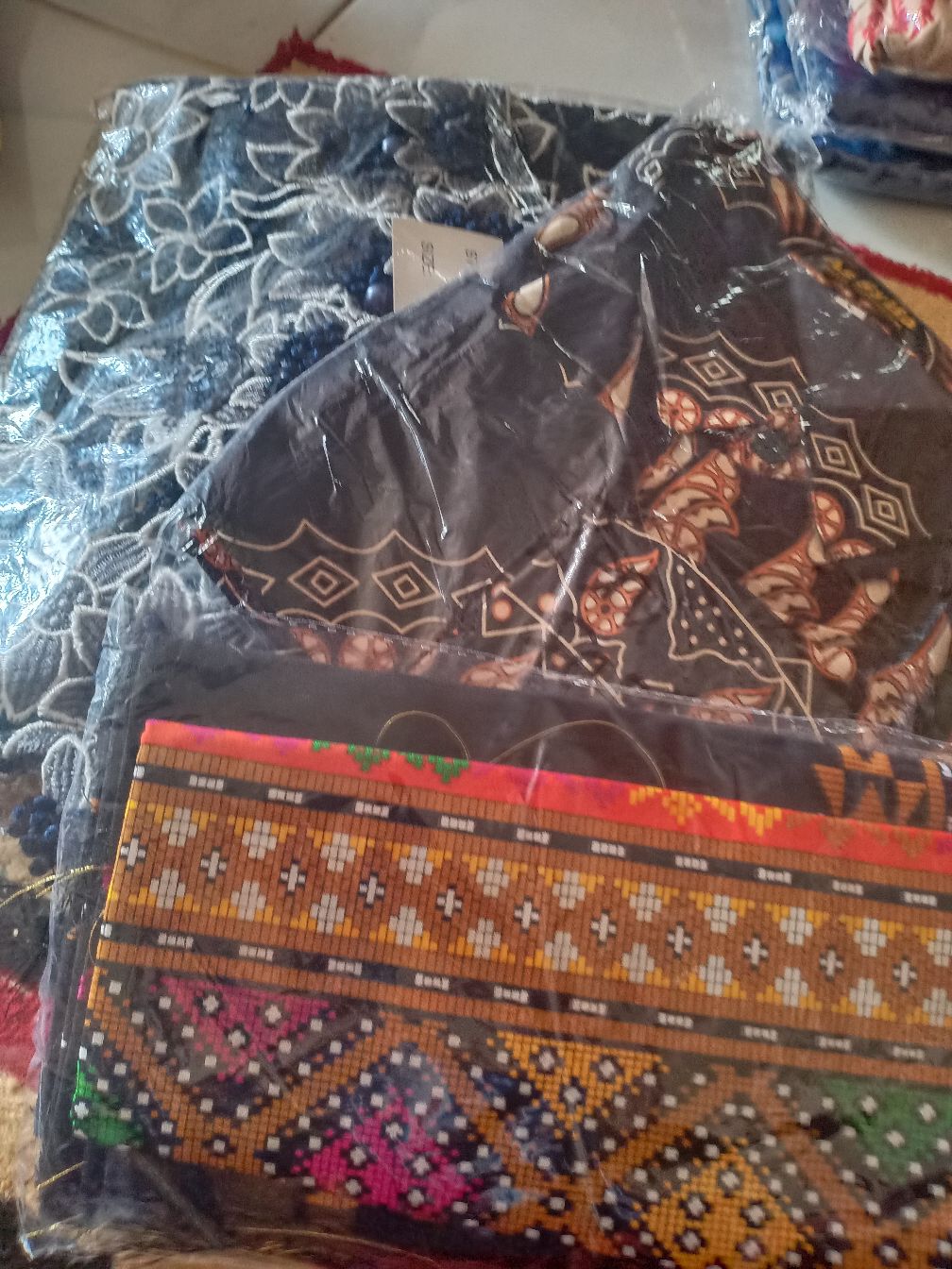 Kemeja Batik Pria Katun Streets