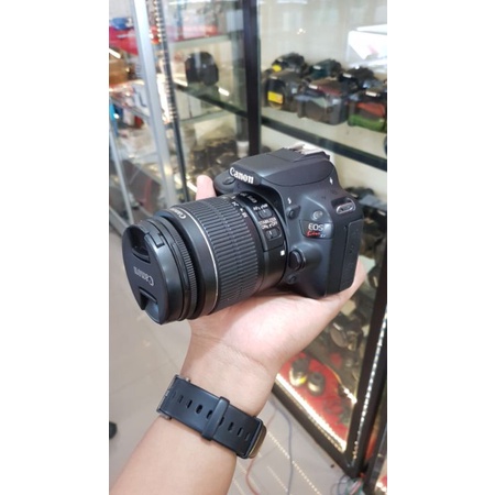 kamera DSLR bekas Canon 100D kit 18-55 is ii. grade B