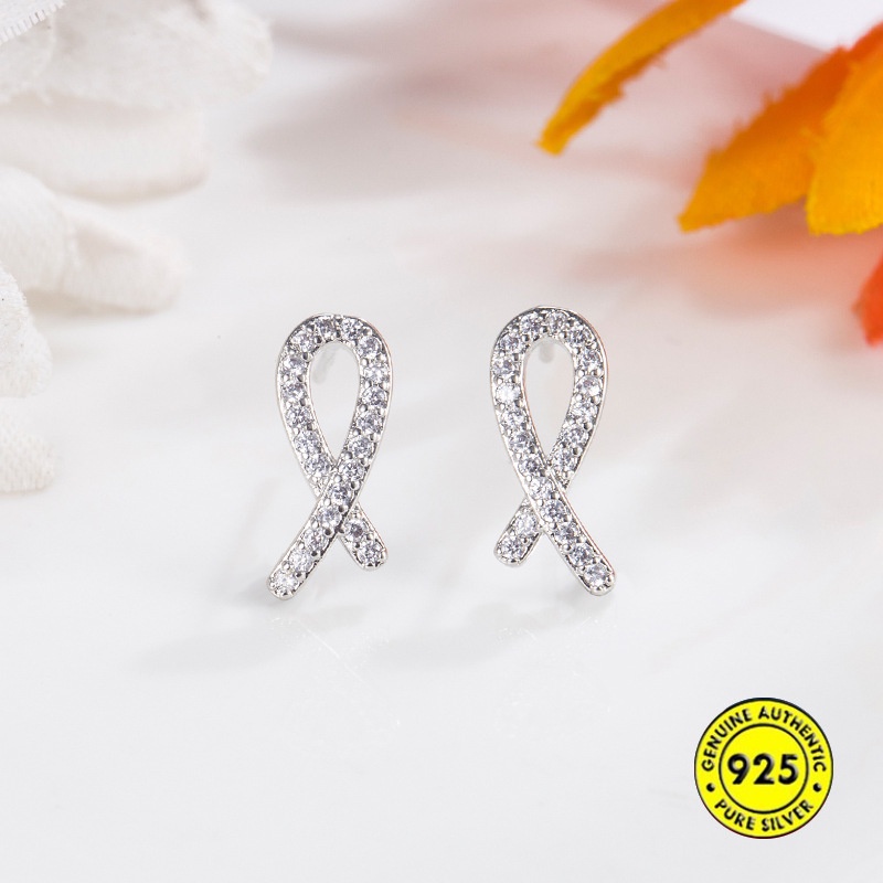 Anting Tusuk Sterling Silver 925 Desain Salib Hias Berlian Imitasi Anti Air Untuk Wanita