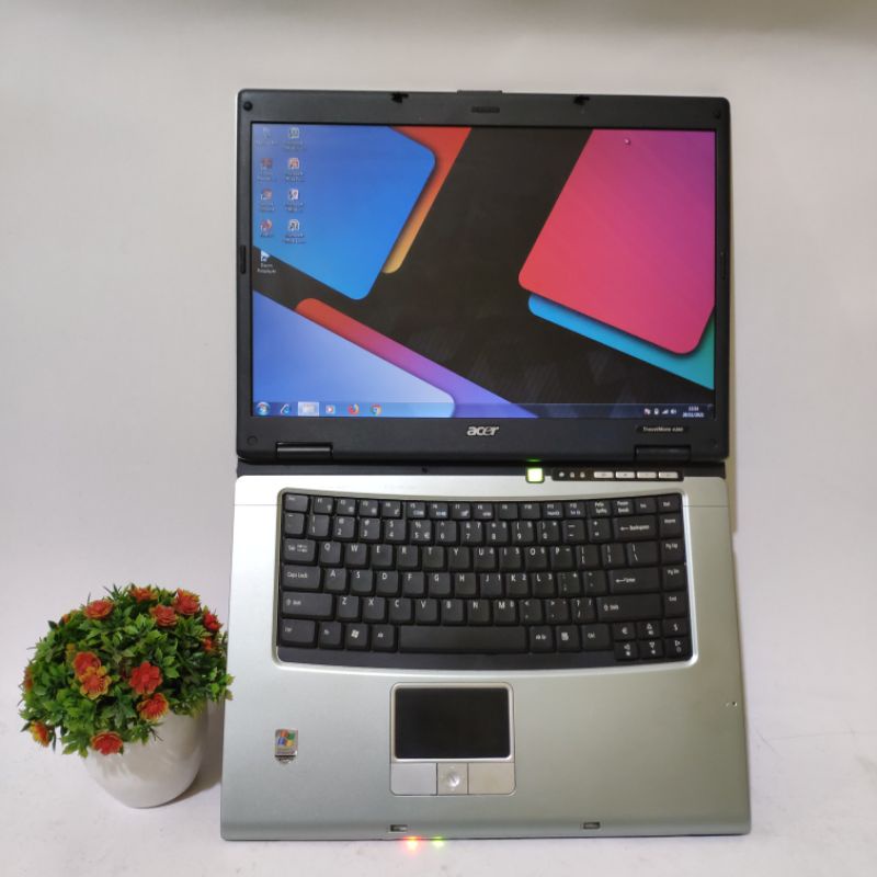 promo laptop murah tangguh/berkualitas acer travelmate - ram 2gb - layar 14inc