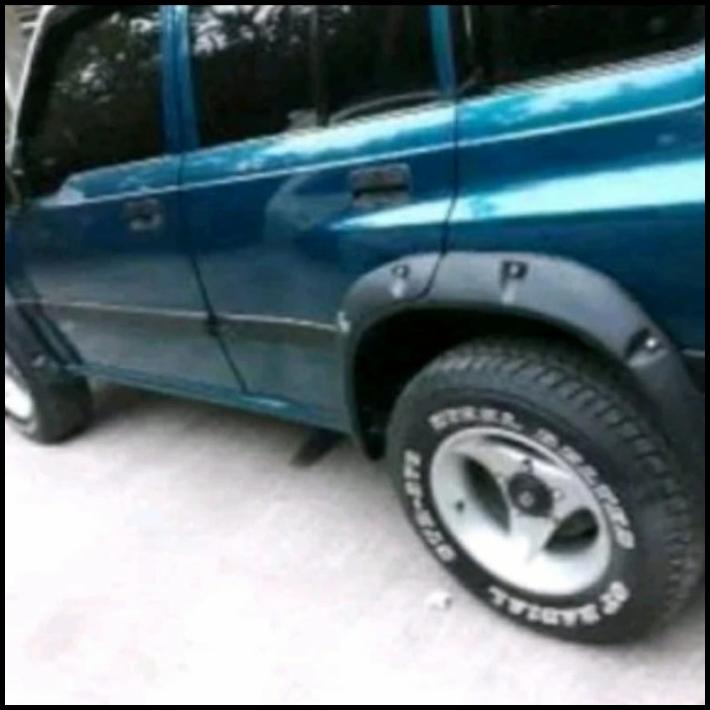 Over Fender Vitara Escudo