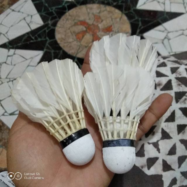 Shutle kok bulutangkis 1 pcs