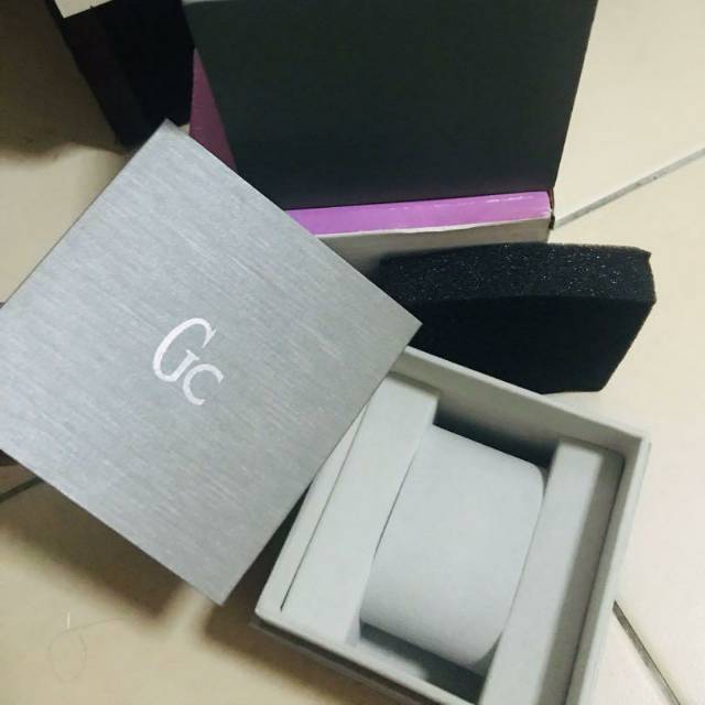 Jual kotak jam tangan Gc Original