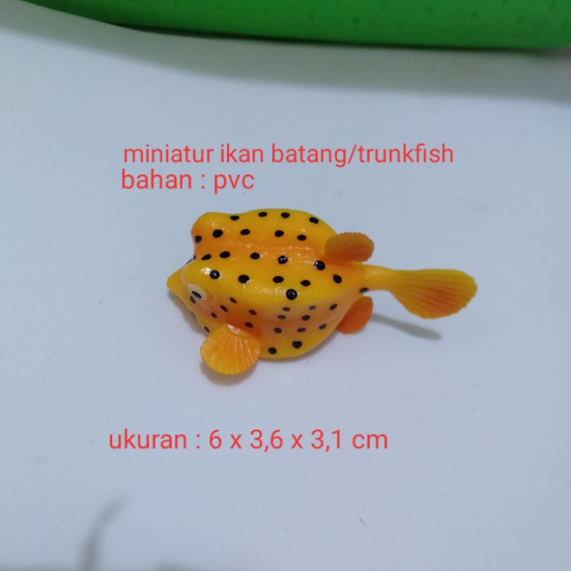 Miniatur Trunkfish Miniatur Ikan Batang