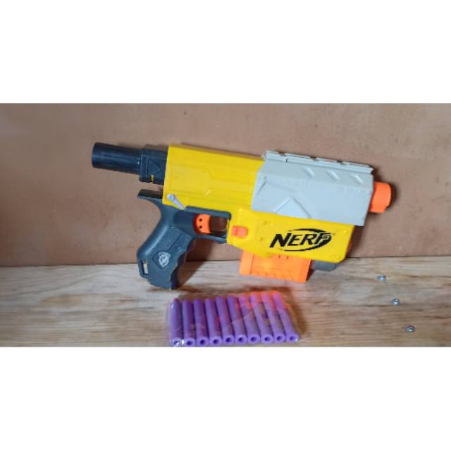 Nerf Recon Blaster
