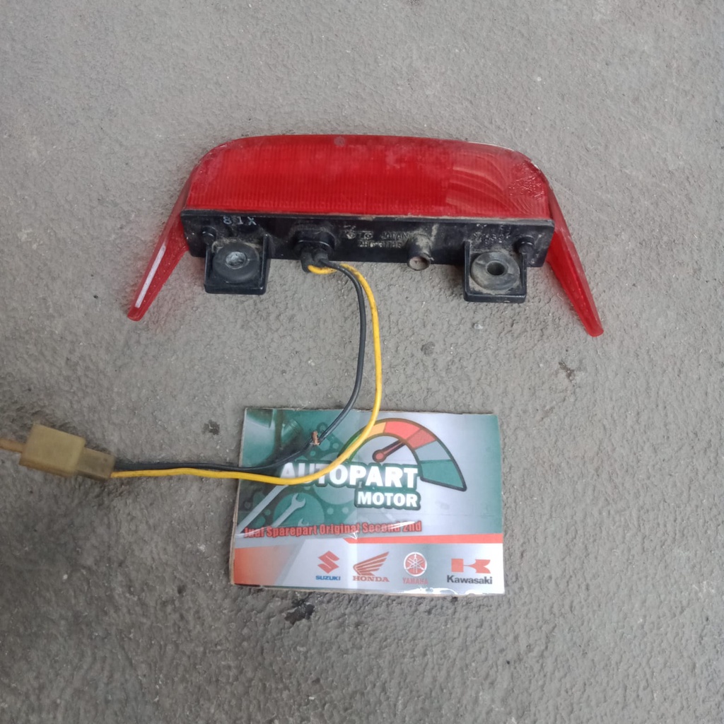 Stoplamp lampu sabit Yamaha F1zr original copotan
