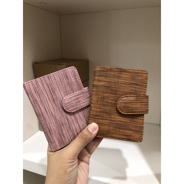 Dompet Kartu