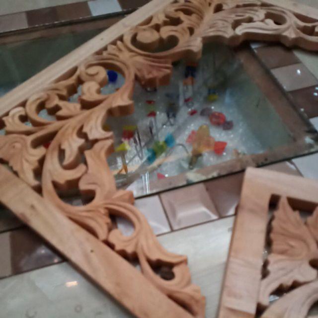 Ornamen Jendel Gebyok Ukiran Tempel Gapuro