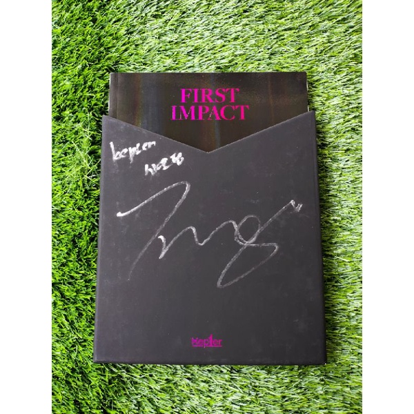 ALBUM SIGNED XIAOTING KEP1ER MWAVE BAHIYYIH