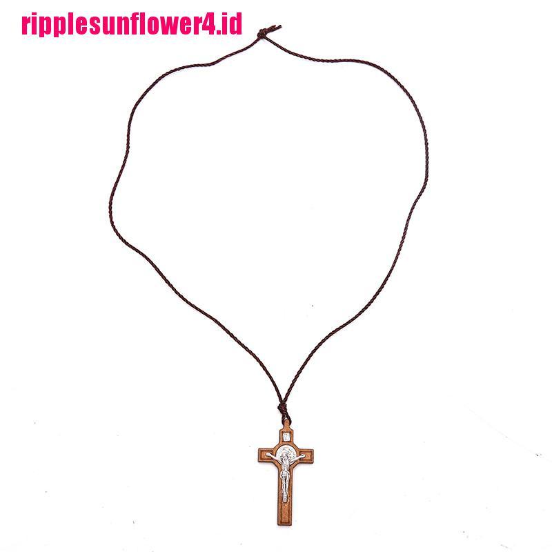 Kalung Liontin Salib Yesus Bahan Kayu Metal Gaya Retro