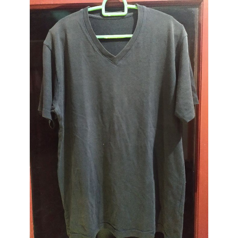 kaos pl uniqlo