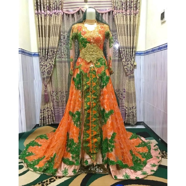 gaun pengantin preloved