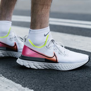 infinity flyknit react