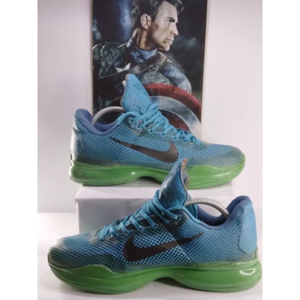 Nike kobe X size 44 insole 28