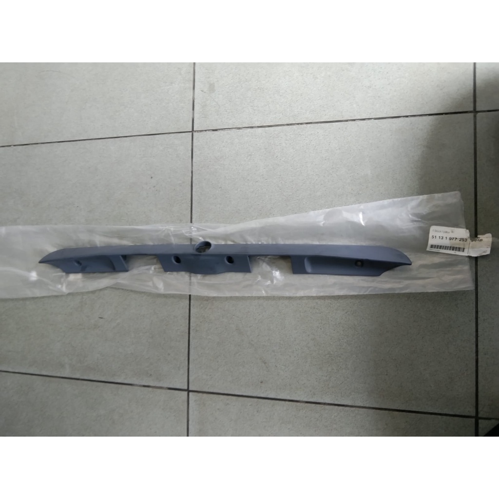 HANDLE BAGASI BMW E36