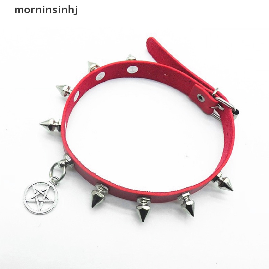 Mor Kalung Choker Kulit Sexy Gaya Punk Gothic Dengan Rivet Bintang Untuk Wanita